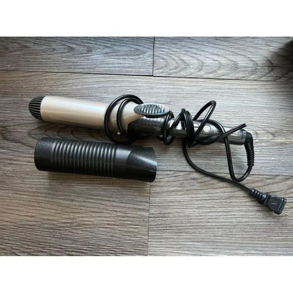 Conair Infinitipro 1‎ 1/2 in. Tourmaline Ceramic curling iron - Picture 4 of 4